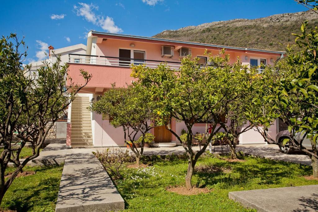 Apartments Stanka Бечичи Экстерьер фото